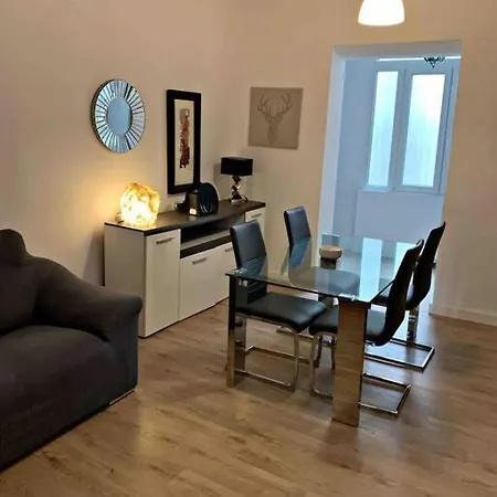 Apartamento Centro De Apartamento *